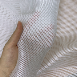 Сетка 3D трехслойная Air mesh 160 гр/м2, цвет Белый (на отрез)  в Чапаевске